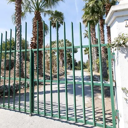 Welhome Rent Apartment *